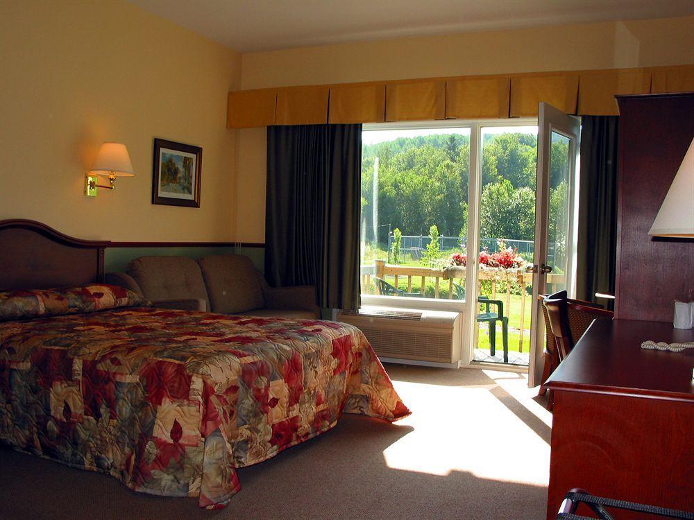 Des Battures Inn 4*